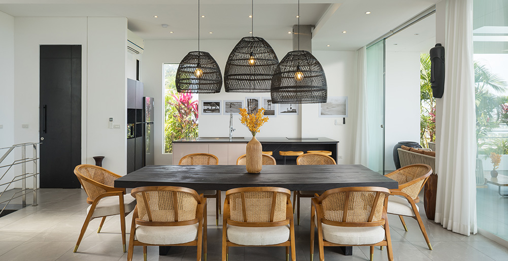 Golden Lotus - The Harmony Villa - Dining area